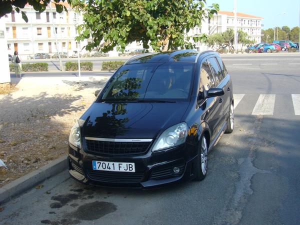 Opel Zafira B Irmscher front