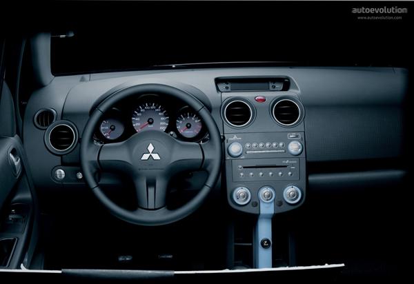 Skift af Radio Mitsubishi Colt 2006 1,5 Benz