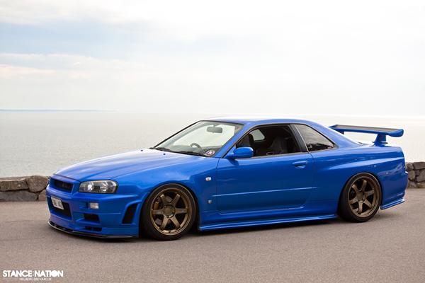 Søger SKYLINE R34 ekspert