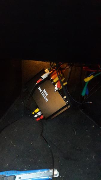 Dvd + Dvb T receiver, Mega rod ! Hjælp!