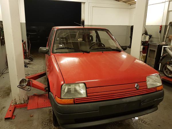 Renault 5TS 1,4 med monopoint