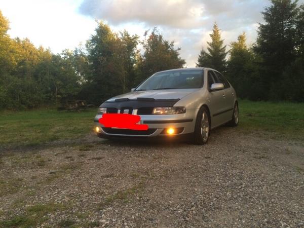 Seat Leon 1m. Armlæn/kopholder