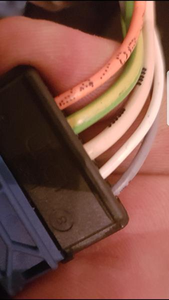 hjælp. hvilken farve er plus og minus? 