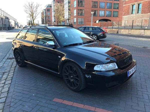 AUdi RS4 stjålet