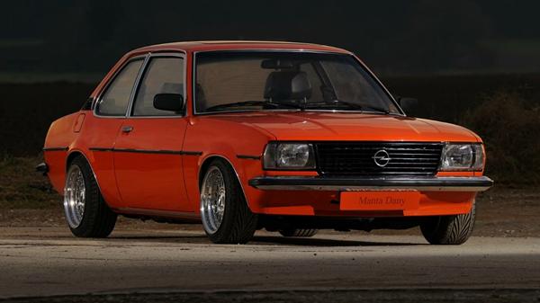 Opel Ascona B valg af farve