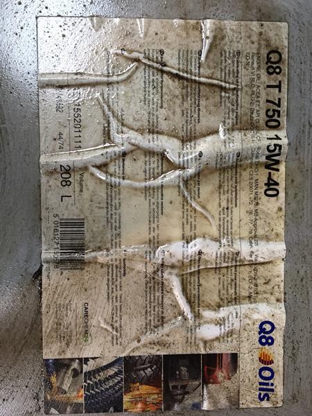 Traktor olie på bil???