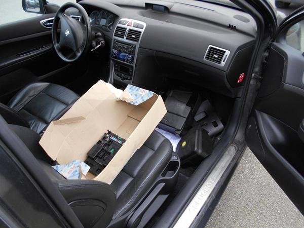 2DIN i peugeot 307 2003