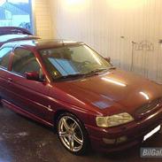 Ford Escort 1.8i Sport