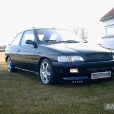 Ford Escort RS wannerbe 16v