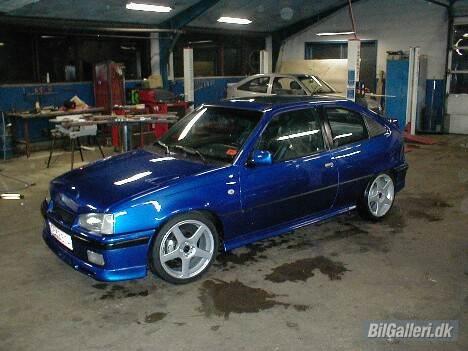 Opel Kadet GSI 16V Champ SOLGT billede 1