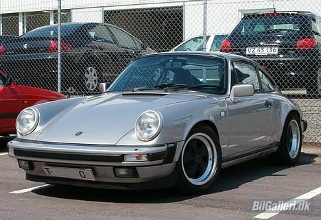 Porsche 911 Carrera 3,2 - Jeg foretrækker udseendet uden spoiler. billede 5