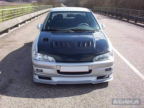 Mitsubishi lancer SOLGT billede 1