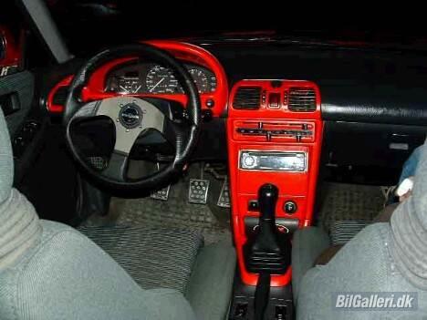 Mazda 323f 1.8 GTI billede 2