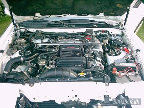Toyota Supra 3,0i Turbo - Turbo motor billede 4