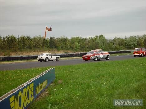 Honda S800 Coupé - Jagter nogle på Jyllandsringen billede 5