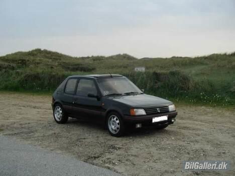 Peugeot 205 GTI 1,9 T billede 1