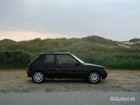 Peugeot 205 GTI 1,9 T billede 2