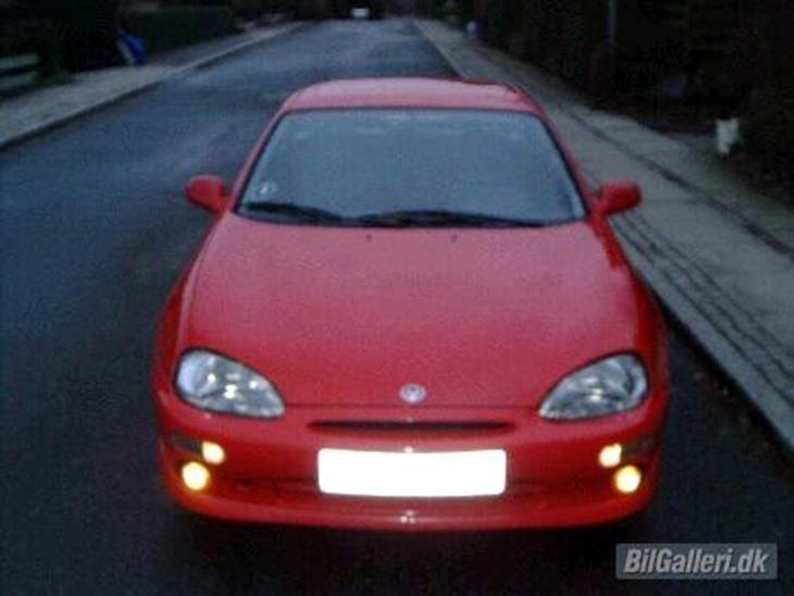 {{currentPhoto.altText}} billede {{currentPhoto.number}}