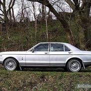 Ford Granada(Ghia)