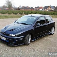 Fiat Bravo JTD105GT - Hugget op