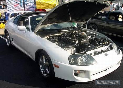 Toyota Supra *SOLGT* billede 1