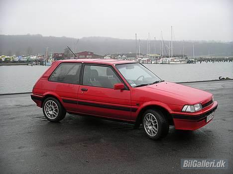 Toyota Corolla 1,3 dx ClubPresti billede 1