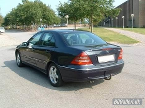 Mercedes Benz C220 CDI - Dette er min firmabil. billede 1