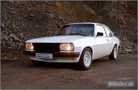 Opel Ascona B billede 3