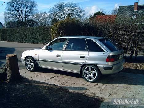 Opel astra DØD billede 3
