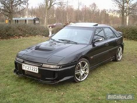 Mazda 323f 1.8 gt (solgt) billede 1
