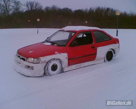 Mazda 323f 1.8 gt (solgt) billede 6