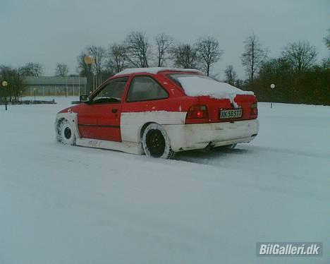 Mazda 323f 1.8 gt (solgt) billede 8