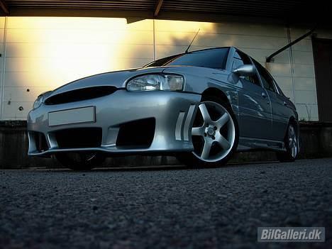 Ford Escort 1,8 16v  billede 1