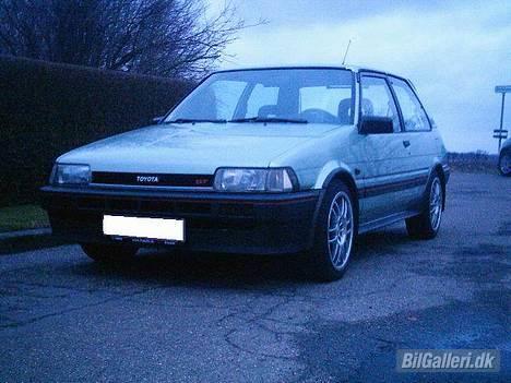 Toyota Corolla 1,6 GT Solgt billede 7