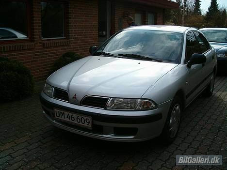 Mitsubishi Carisma billede 1