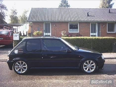 Peugeot 205 gti 2,0 16v - Lidt lir fra siden... billede 4