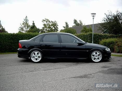 Opel Vectra B*Den sorte* - Keskin fælge er bare perfekte til en vectra billede 5