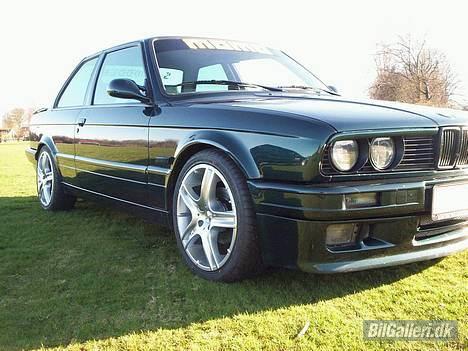 BMW 320i billede 3