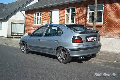 Renault Megane 2,0. RT - gammel billede billede 8