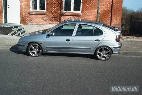 Renault Megane 2,0. RT - gammel billede billede 10