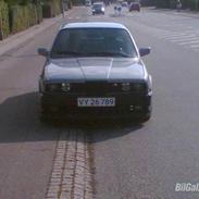 BMW 325i aut e30 solgt.