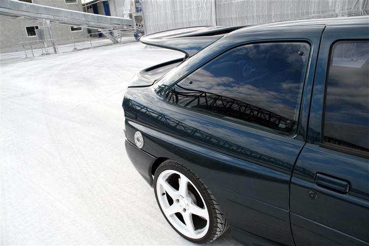 Ford Escort RS Cosworth - nyt billede.. billede 9