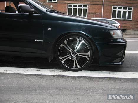 Toyota Carina E (Solgt) - fælg 205/40/17 billede 6