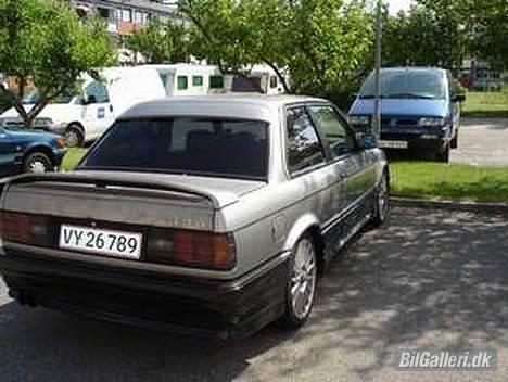 BMW 325i aut e30 solgt. billede 9