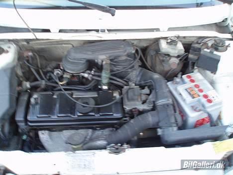 Citroën Ax 1,1inj. first  -solgt- - det er så her de 60 søde ponnyer ligger billede 5