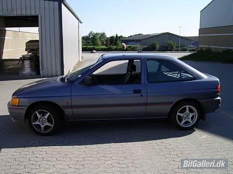 Ford escort 1,6 i SOLGT billede 1