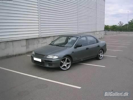 Mazda 323 S LX *SOLGT* - En gang sænket - Altid sænket ;) billede 7