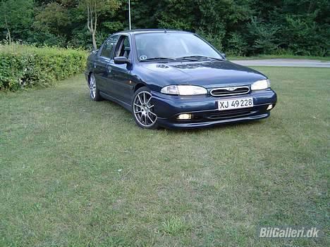 Ford mondeo solgt billede 4