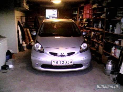 Toyota Aygo SOLGT........ billede 3