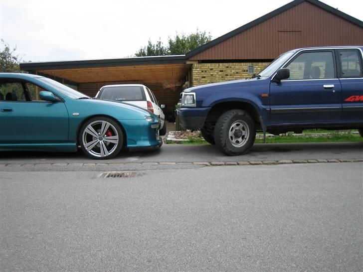 Mazda 323f GT V6   >>SOLGT<< billede 6